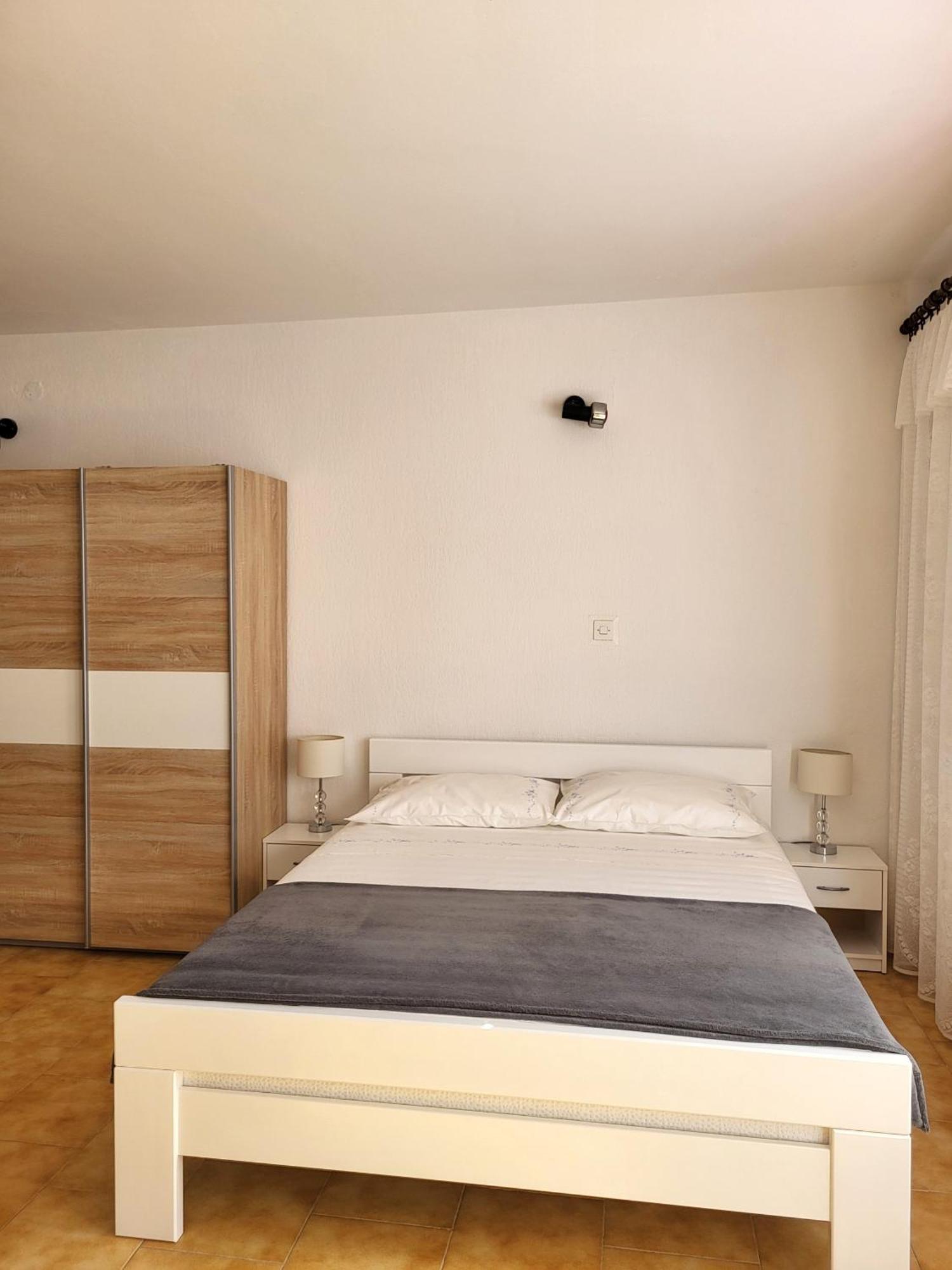 Apartments With Wifi Novi Vinodolski - 5483 Quarto foto